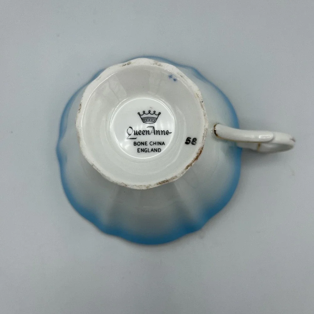 Vtg Queen Anne Cup Saucer Turquoise Blue‎ Floral Cabbage Rose Footed Gold Trim